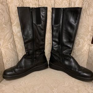 Black Birkenstock Boots. Size 10. Used excellent shape.
